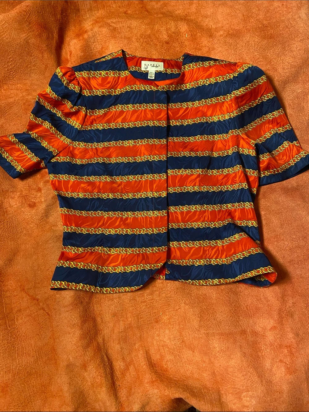 Papell Boutique Red and Navy Chain-Print Blouse vintage 14 EUC